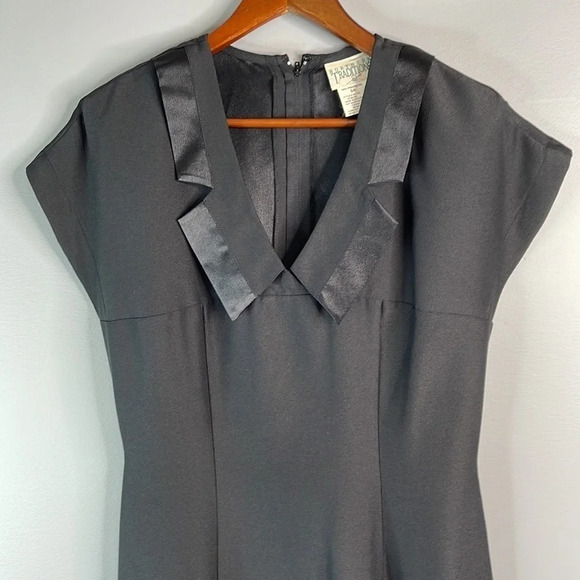 VINTAGE 90’s Midi Dress Black Chelsea Collar Crepe Goth Wednesday Addams Size S - Picture 3 of 10